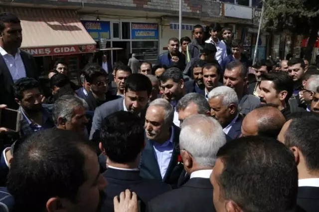 Gıda Tarım ve Hayvancılık Bakanı Ahmet Eşref Fakıbaba Suruç'ta Gıda Tarım ve Hayvancılık Bakanı Ahmet Eşref Fakıbaba Suruç'ta