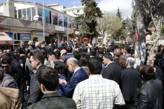 Gıda Tarım ve Hayvancılık Bakanı Ahmet Eşref Fakıbaba Suruç'ta Gıda Tarım ve Hayvancılık Bakanı Ahmet Eşref Fakıbaba Suruç'ta