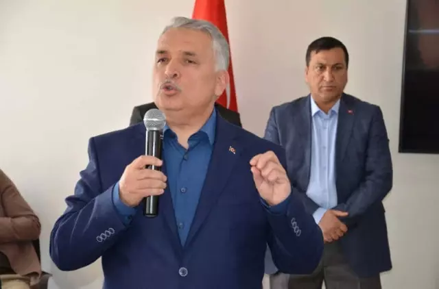 Kardeşlik Platformu Şehitler İçin Kurban Kesti Kardeşlik Platformu Şehitler İçin Kurban Kesti