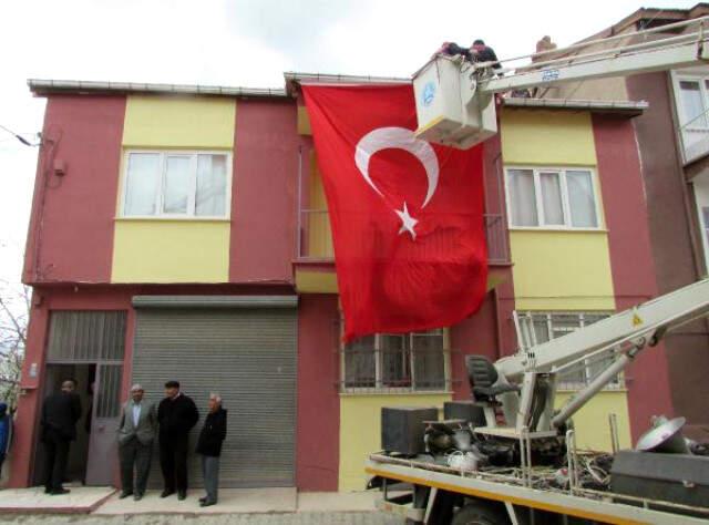 Oğlunun Şehit Olduğu Haberini Alan Baba: Kahvede Bana Niye Söylemediniz