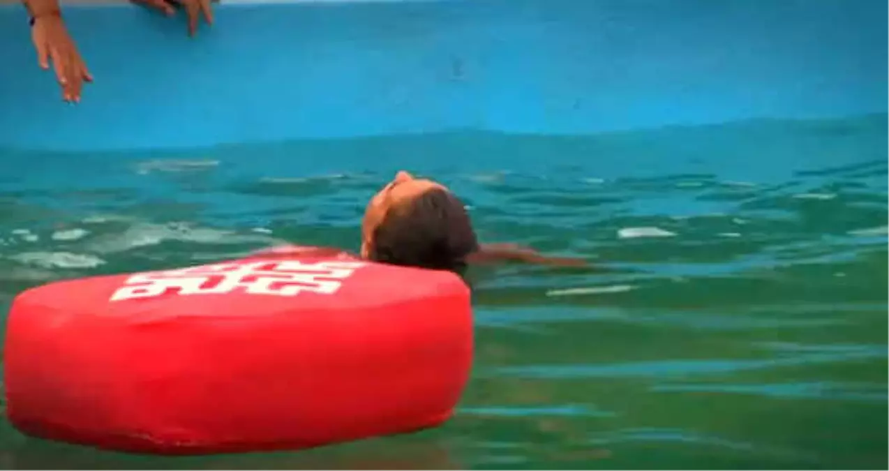 Survivor'da Baygınlık Geçiren Merve'ye Gönüllüler İnanmayınca Ortalık Karışıyor