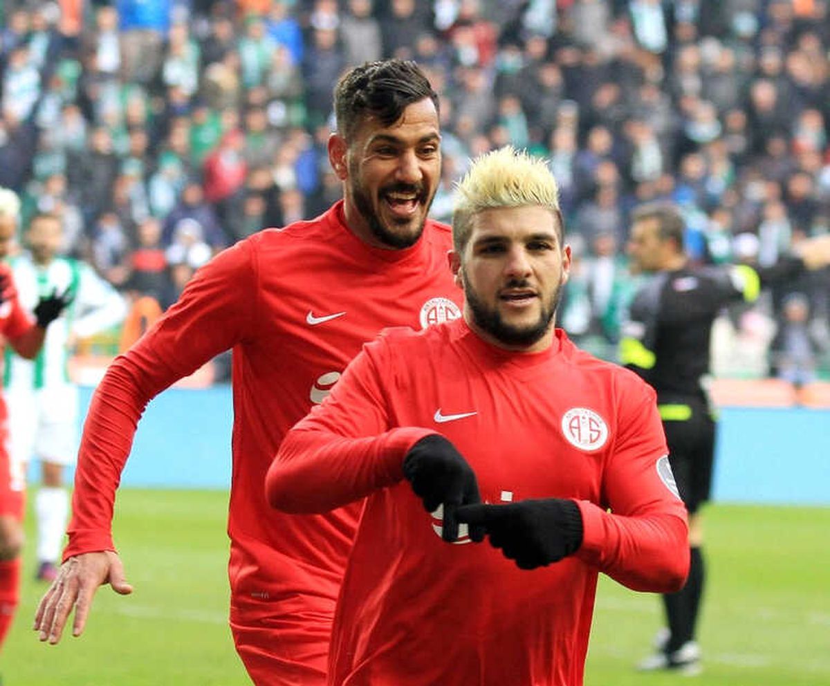 Antalyaspor'da El Kabir İsveç'e Kiralandı