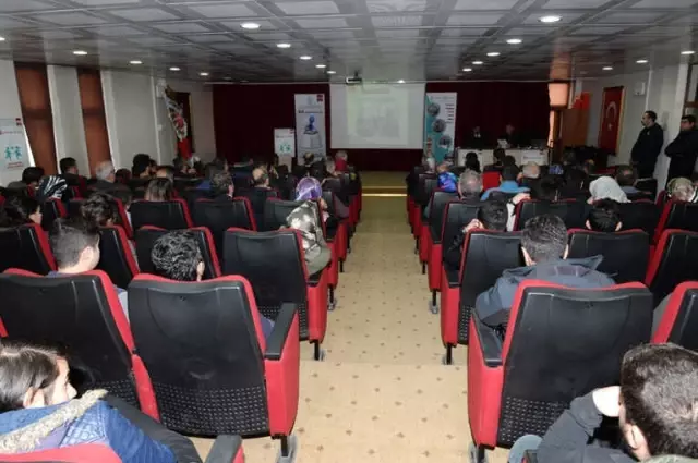 Kütüphaneler Haftası Kutlanıyor Kütüphaneler Haftası Kutlanıyor