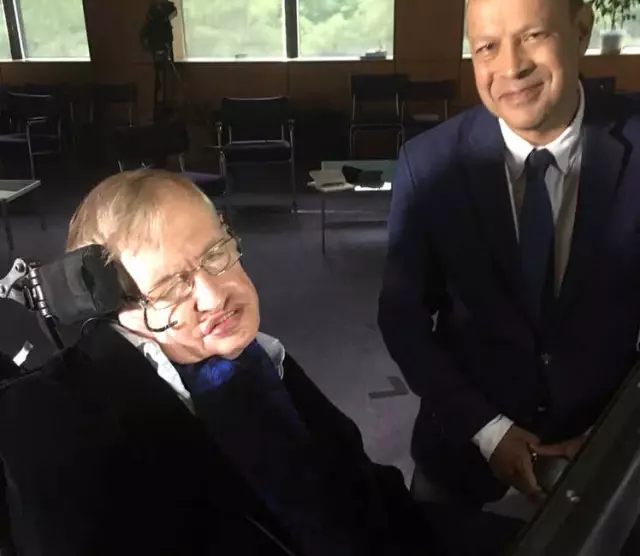 Stephen Hawking'in Ölmeden Önceki Son Röportajı Yayınlandı Stephen Hawking'in Ölmeden Önceki Son Röportajı Yayınlandı