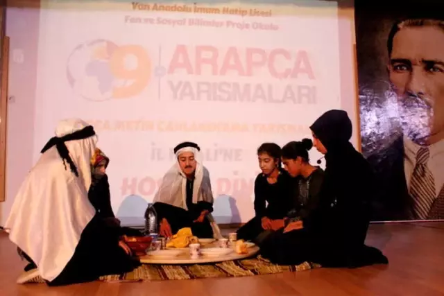 Van'da 'Arapça Metin Canlandırma Yarışması' Finali Van'da 'Arapça Metin Canlandırma Yarışması' Finali