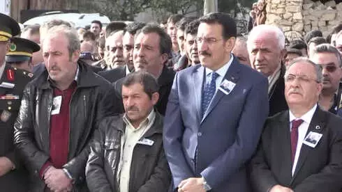Zeytin Dalı Harekatı - Piyade Uzman Çavuş Temel'in Cenazesi Toprağa Verildi Zeytin Dalı Harekatı - Piyade Uzman Çavuş Temel'in Cenazesi Toprağa Verildi