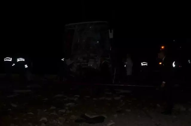 Çorum'daki Otobüs Kazasındaki Yaralananların İsimleri Belli Oldu Çorum'daki Otobüs Kazasındaki Yaralananların İsimleri Belli Oldu