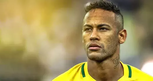 Paris Saint-Germain, Neymar'ın Fiyatını 400 Milyon Euro Olarak Belirledi Paris Saint-Germain, Neymar'ın Fiyatını 400 Milyon Euro Olarak Belirledi