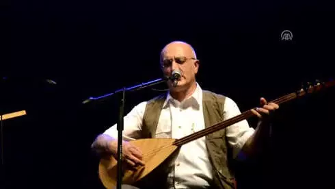 Erkan Oğur ve İsmail Hakkı Demircioğlu Konseri Erkan Oğur ve İsmail Hakkı Demircioğlu Konseri