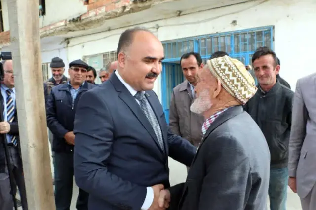 Vali Günaydın Şarkikaraağaç'ta İlçe ve Köy Halkıyla Bir Araya Geldi Vali Günaydın Şarkikaraağaç'ta İlçe ve Köy Halkıyla Bir Araya Geldi