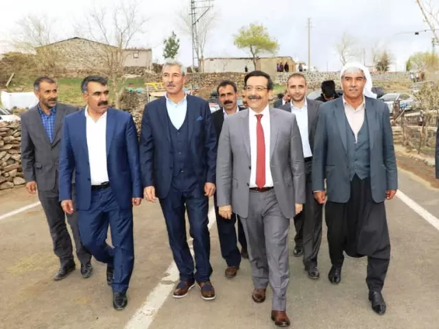 Başkan Atilla, Alatosun'da Vatandaşlarla Bir Araya Geldi