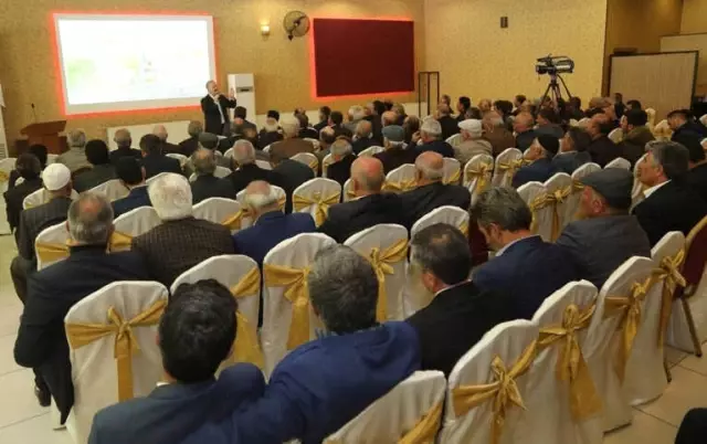 Tuşba'da 'Muhtarlarla İstişare' Toplantısı Tuşba'da 'Muhtarlarla İstişare' Toplantısı