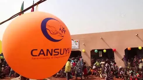 Cansuyu, Mali'de Okul ve Cami Açtı Cansuyu, Mali'de Okul ve Cami Açtı