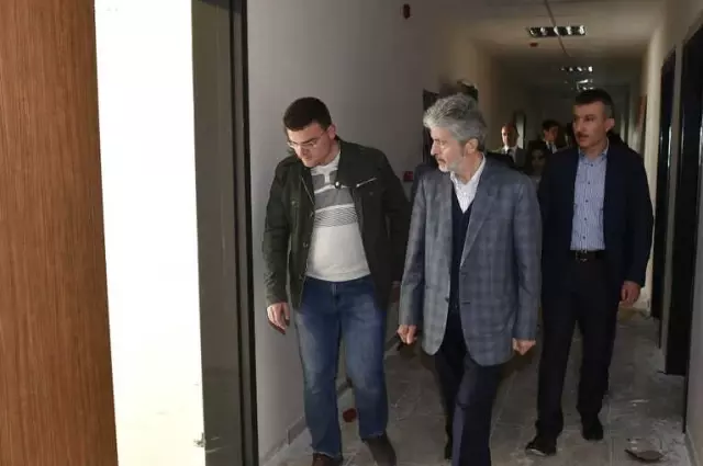 Başkan Tuna, Taksicilerin Teleplerini Dinledi Başkan Tuna, Taksicilerin Teleplerini Dinledi