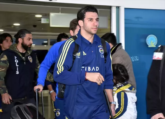 Fenerbahçe kafilesi Bursaya geldi 38