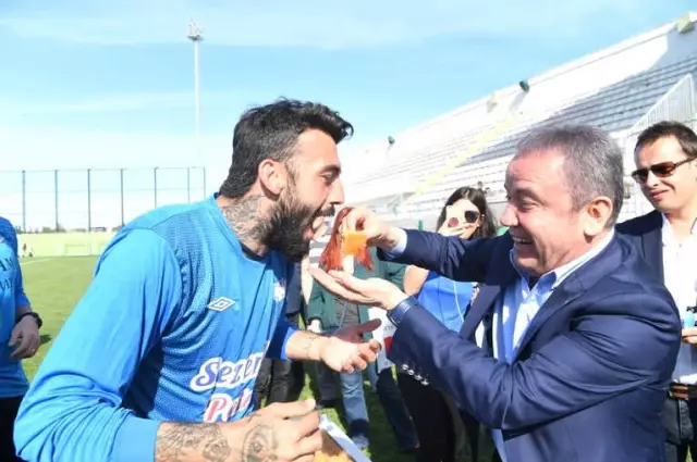 Konyaaltı Belediyespor Şampiyon Oldu Konyaaltı Belediyespor Şampiyon Oldu