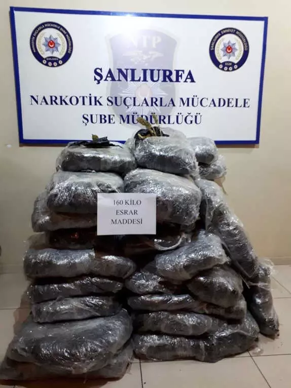 Şanlıurfa'da 160 Kilo Esrar Ele Geçirildi