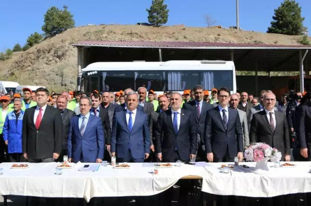 Elazığ'da Kadroya Geçen 179 İşçi, İş Başı Yaptı Elazığ'da Kadroya Geçen 179 İşçi, İş Başı Yaptı