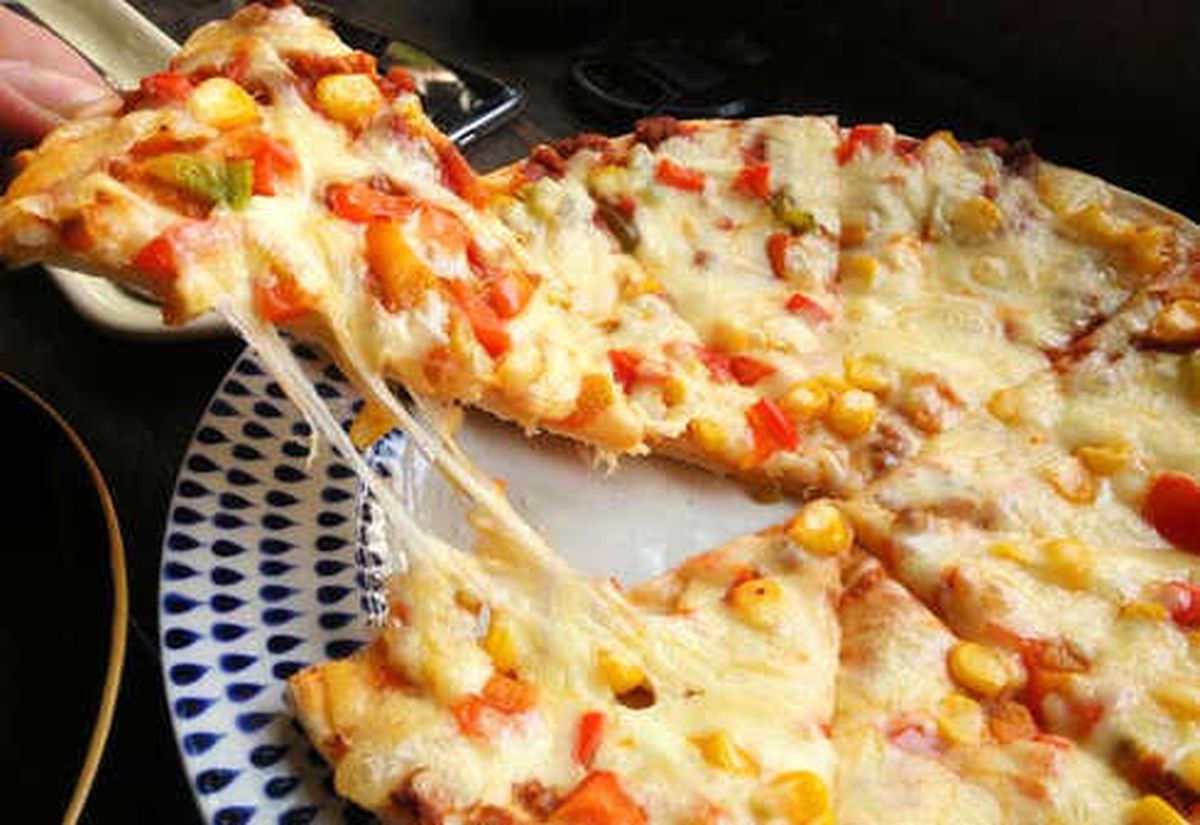 Pizza Hamurunuzu Kendiniz Yapmaya Ne Dersiniz?