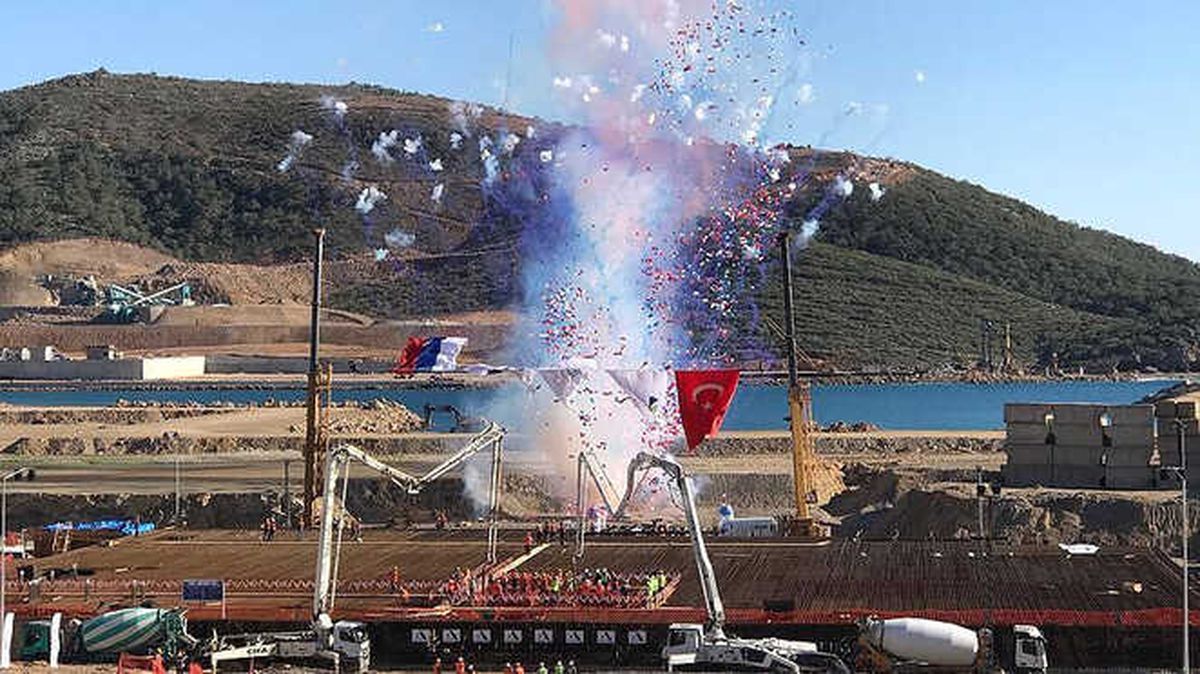 Akkuyu Nükleer Güç Santrali'nin Temeli Atıldı