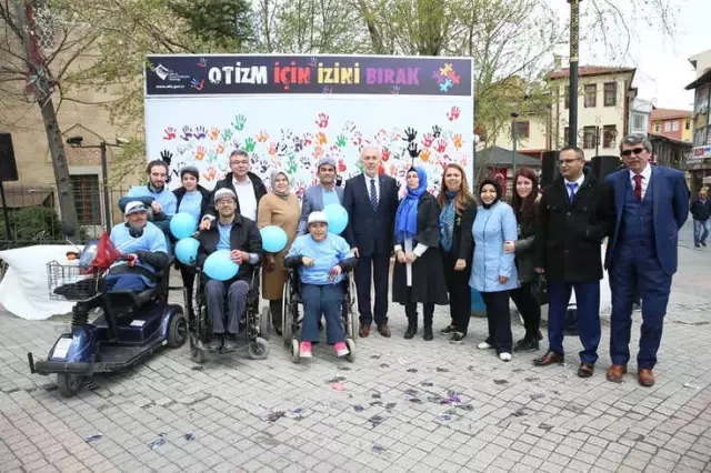 Başkan Kamil Saraçoğlu: Engellilerin Topluma Kazandırılmasında Daha Aktif Olacağız Başkan Kamil Saraçoğlu: Engellilerin Topluma Kazandırılmasında Daha Aktif Olacağız