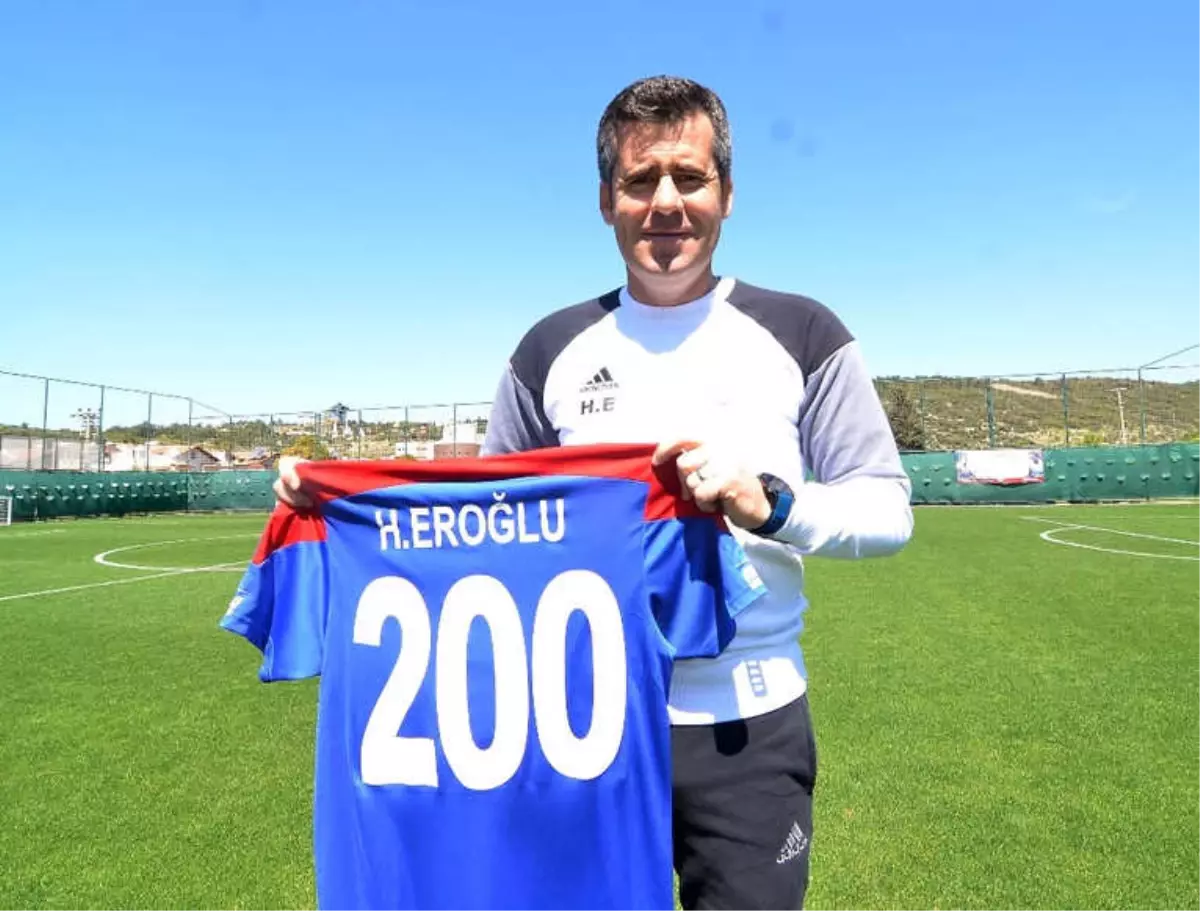 Hüseyin Eroğlu, Gordon Milne'nin Rekoruna Yakın