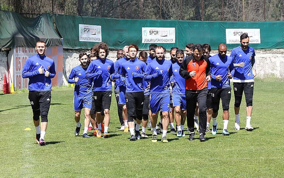 Karaman: 'Ligde Bütün Takımlar Karabükspor Maçını İple Çeker Konumda'