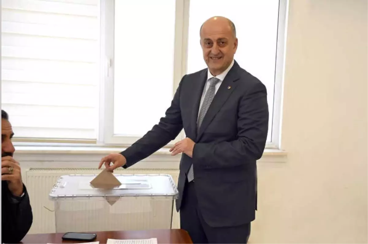 Of Ticaret ve Sanayi Odası'nda Seçim Heyecanı