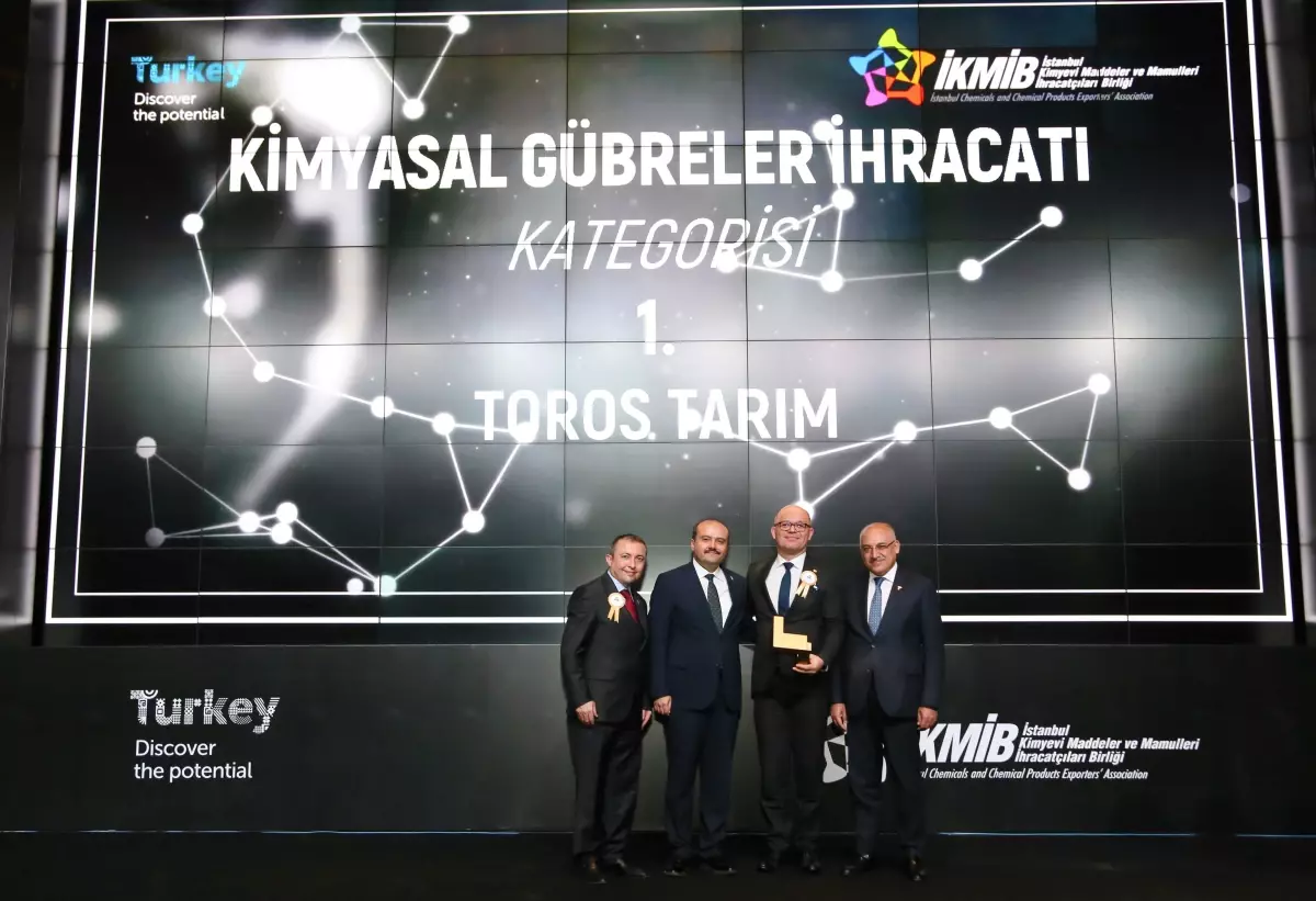 Toros Tarım Türkiye'nin 2017 Kimyevi Gübre İhracat Şampiyonu Oldu