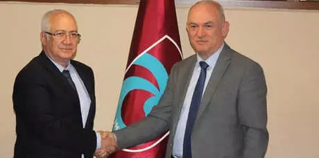 Ahmet Ağaoğlu Yönetim Listesini Divan Kuruluna Teslim Etti
