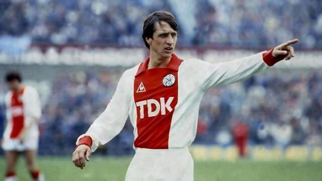 Hollanda Ekibi Ajax, Stadının Adını Johan Cruyff Arena Olarak Değiştiriyor
