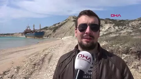 Çanakkale Bozcaada'nın Davetsiz Misafiri 'Mercy God' İsimli Gemi İçin Veda Partisi