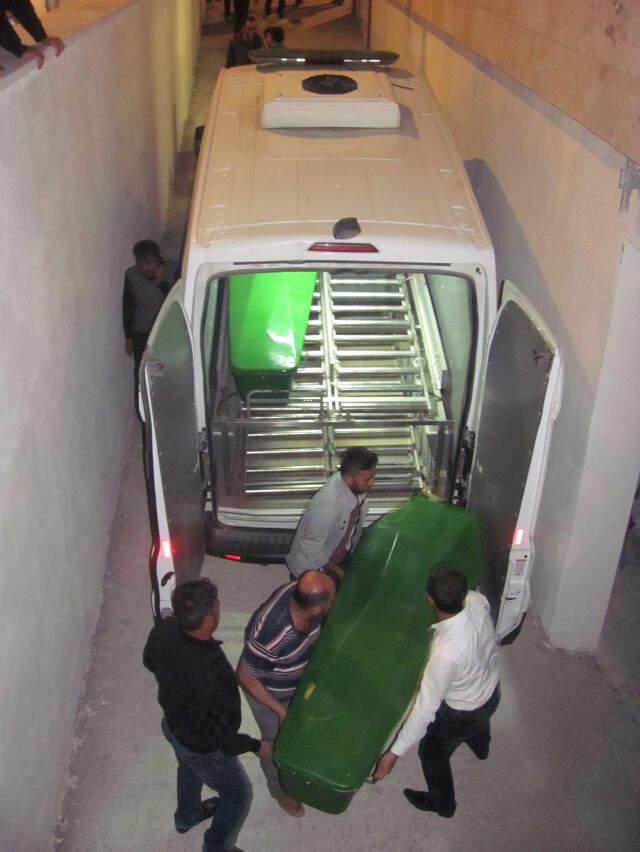 Sürücü Kursunda Kadın Cinayeti