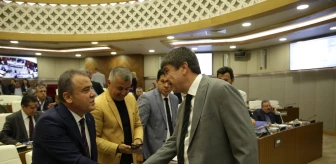 Büyükşehir Meclisinde Konyaaltı Sahili'nin İhalesi Tartışıldı
