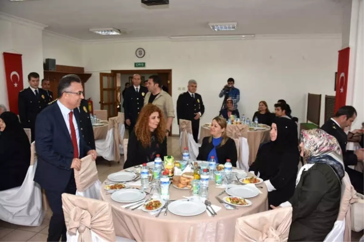 Şehit ve Gazi Ailelerine Özel Yemek