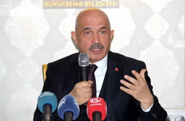 Uber Kavgasına Karşı Yerli ve 'Milli' Taksi