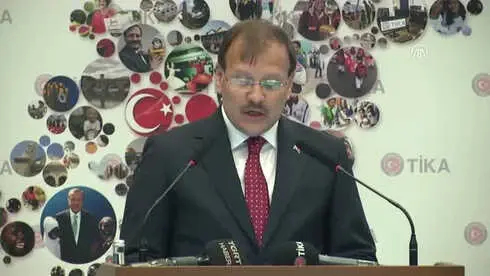 Başbakan Yardımcısı Çavuşoğlu: 'Bu Dünyayı İyilik Değiştirir' Başbakan Yardımcısı Çavuşoğlu: 'Bu Dünyayı İyilik Değiştirir'