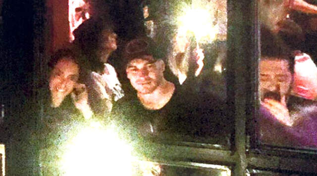 Çağatay Ulusoy, Eski Sevgilisi Duygu Sarışın'a Geri Döndü