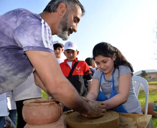 Ardahanlı Öğrenciler Osmaneli ve Pazaryeri'ni Ziyaret Etti Ardahanlı Öğrenciler Osmaneli ve Pazaryeri'ni Ziyaret Etti