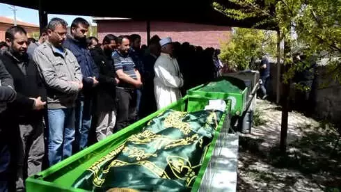 Baraj Gölünde Ölen Baba ve Çocuklarının Cenazeleri Defnedildi
