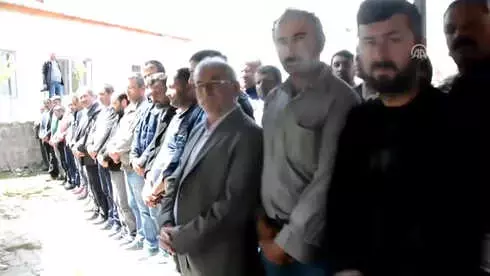 Baraj Gölünde Ölen Baba ve Çocuklarının Cenazeleri Defnedildi