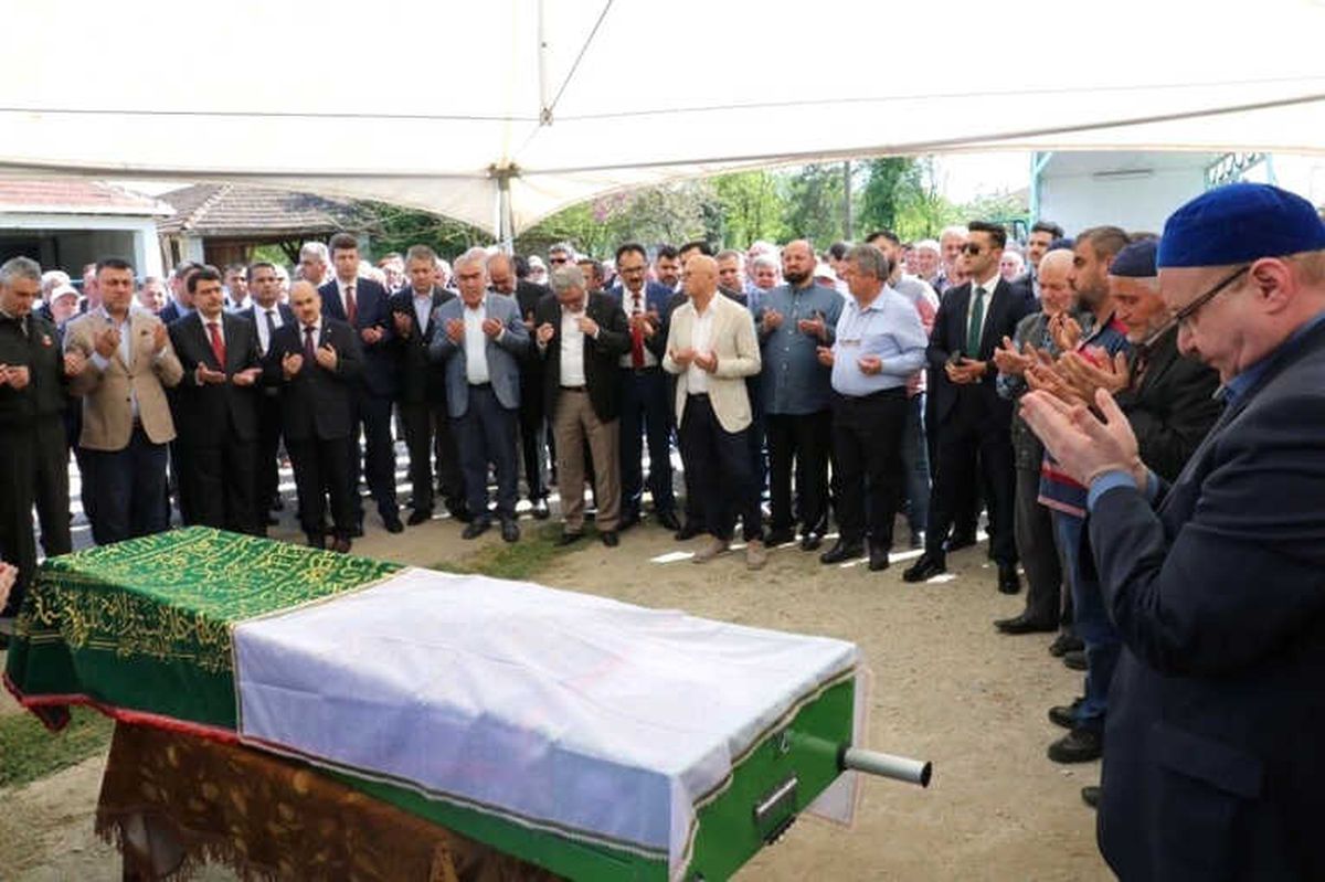 Çilimli Eski Belediye Başkanı Topkara'nın Acı Günü