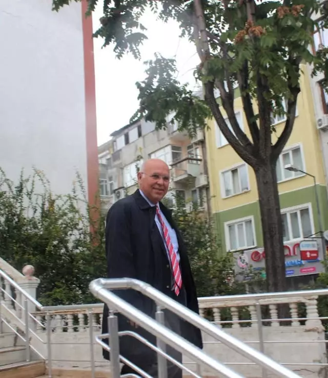 Cumhurbaşkanı Erdoğan'a Hakaret Ettiği İddiasıyla Yargılanan CHP'li Belediye Başkanı Hakim...