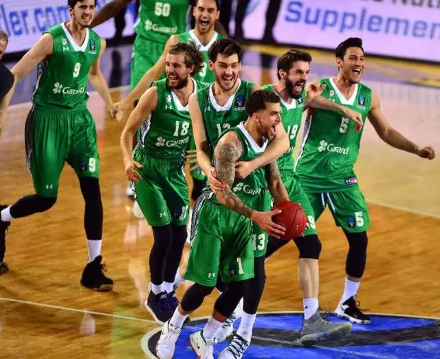 Darüşşafaka, Eurocup'ta Şampiyon Oldu Darüşşafaka, Eurocup'ta Şampiyon Oldu