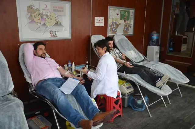 Kızılay Fatsa'da Kan Bağışı Topladı