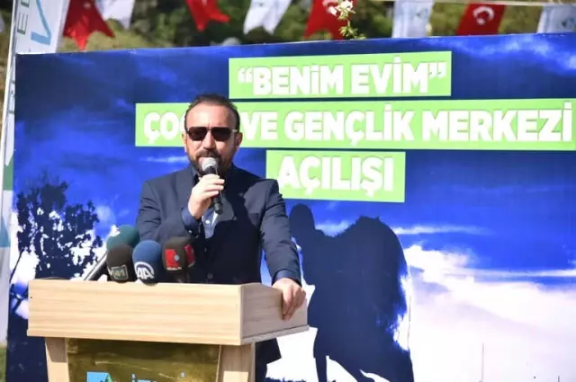 Türkiye'nin İlk Çocuk İşçiğiyle Mücadele Merkezi İzmit'te Açıldı Türkiye'nin İlk Çocuk İşçiğiyle Mücadele Merkezi İzmit'te Açıldı