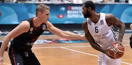 Beşiktaş Sompo Japan-Gaziantep Basketbol: 87-80