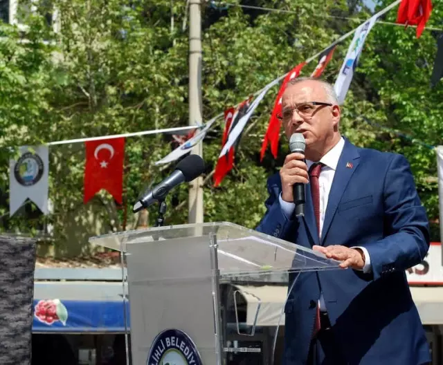Binlerce Tohum, Manisa'da Takas Edildi Binlerce Tohum, Manisa'da Takas Edildi