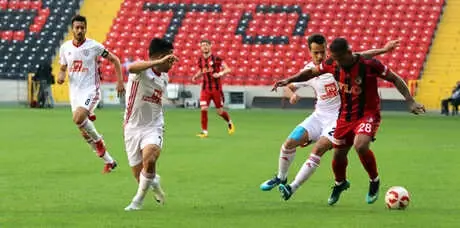 Gazişehir Gaziantep Fk: 3 - Altınordu: 2