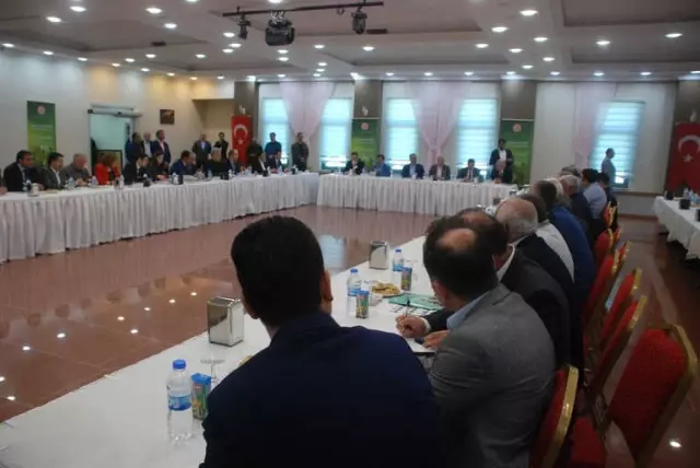 Tokat'ta Üzüm Üreticilerinin Sorunları Masaya Yatırıldı